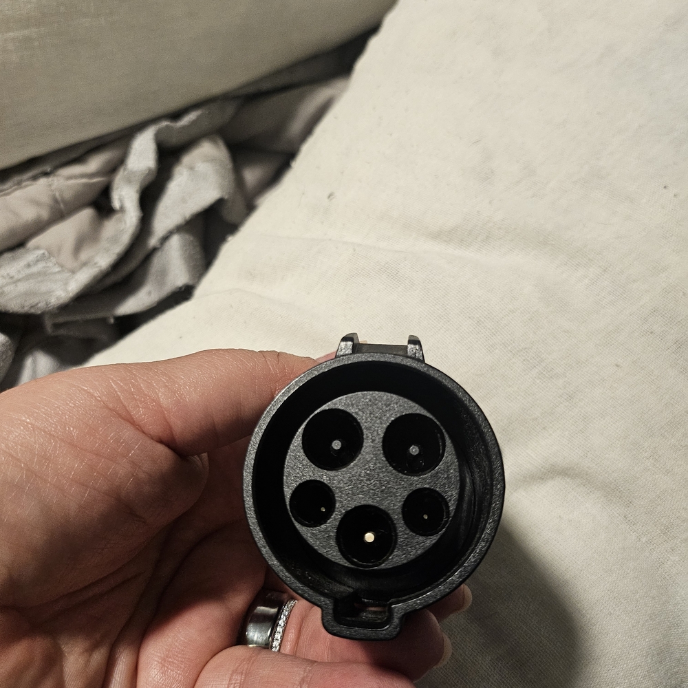 Tesla Charging Adapter - Picture 4 of 4